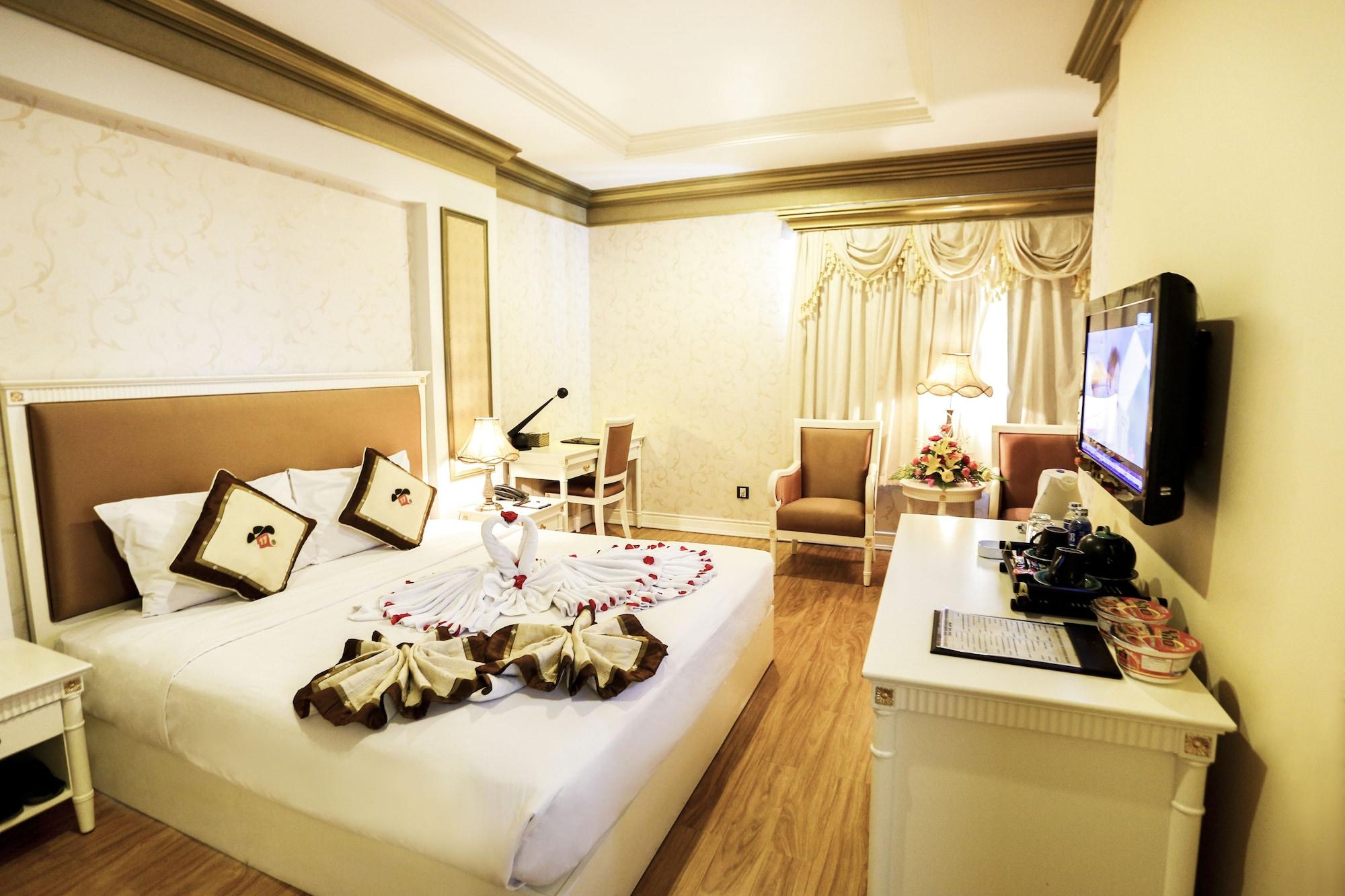 Seventeen Saloon Hotel Da Nang Exterior foto